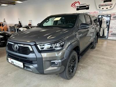 Toyota Hilux Double Cab Invincible 4x4 (2025) - Photo 6