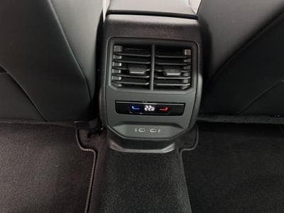 Cupra Leon VZ 2.0 TSI 300CV (2023) - Photo 11