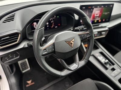 Cupra Leon VZ 2.0 TSI 300CV (2023) - Photo 6