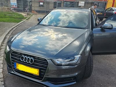 Audi A4 S-line (2015) - Foto 1