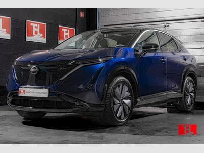 Nissan Ariya 87kWh EVOLVE A/T ACC/HUD/Bose New Conditio (2025) - Foto 1
