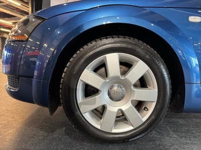 Audi TT 1.8 Roadster (2004) - Foto 13