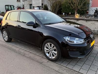 VW Golf 1.6 Tdi Bluemotion (2015) - Foto 1