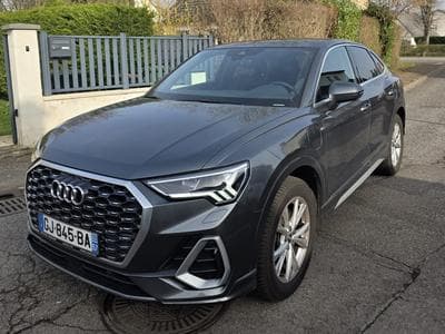 Audi Q3 Sportback S Line 45 TFSI e 245 ch (2022) - Photo 1