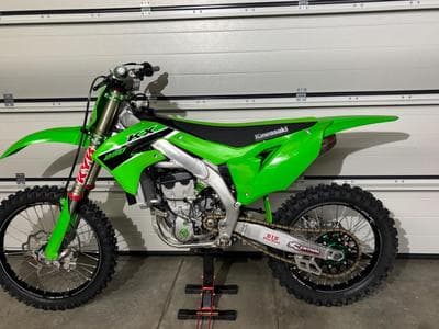 Kawasaki KXF (2023) - Photo 1