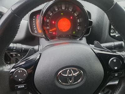 Toyota Aygo 1.0 VVT-i AUTOMATIQUE (2022) - Photo 7