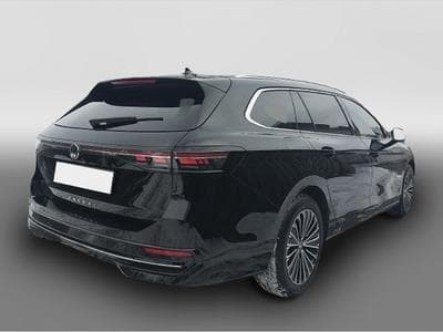 VW Passat (2024) - Foto 4