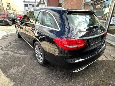 Mercedes C 180 9G-TRONIC (2018) - Photo 4