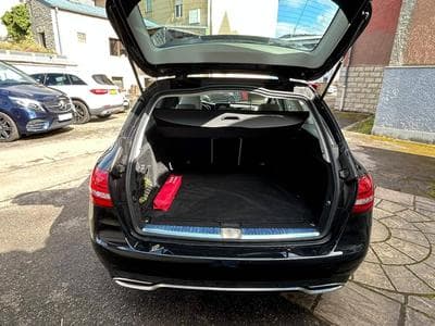 Mercedes C 180 9G-TRONIC (2018) - Photo 6