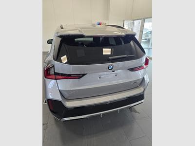 BMW X1 sDrive 18i M Sport Pro, Attache, Toit ouvrant (2025) - Foto 3