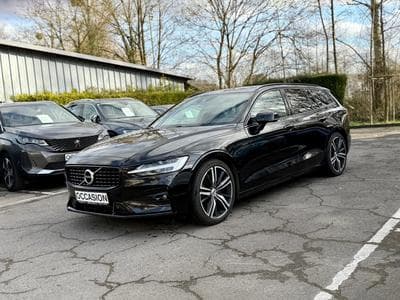 Volvo V60 Kombi R-Design Aut. Pano/Harmann/Cam/CarPlay (2020) - Photo 3