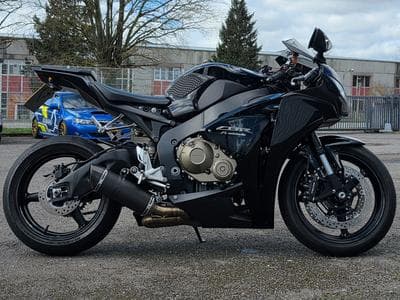 Honda CBR CBR RR FIREBLADE 1000 (2008) - Photo 6