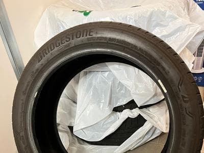 Tires – 20 - Photo 1