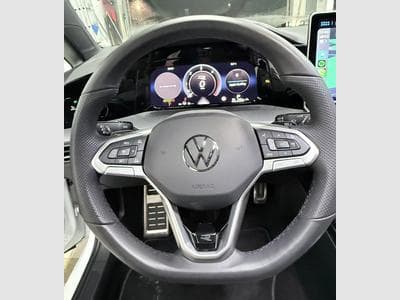 VW Golf R LINE 2L 150 PS (2025) - Foto 10