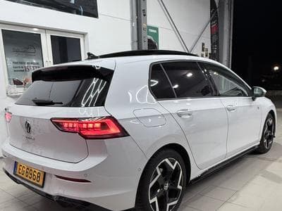 VW Golf R LINE 2L 150 PS (2025) - Foto 6