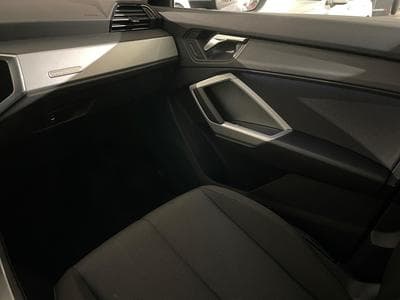 Audi Q3 2.0 TDI ADVANCED (2022) - Photo 9