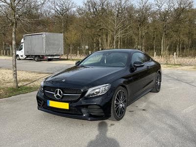 Mercedes C 300 AMG Line - Night Package (2020) - Foto 1