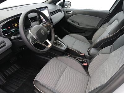 Renault Clio 1.6i Techno E-Tech Full Hybrid (2024) - Foto 10