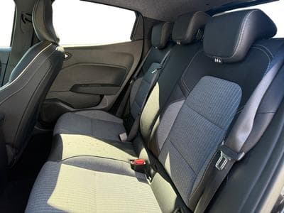 Renault Clio 1.6i Techno E-Tech Full Hybrid (2025) - Foto 7