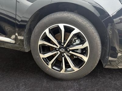 Renault Clio 1.6i Techno E-Tech Full Hybrid (2025) - Foto 9