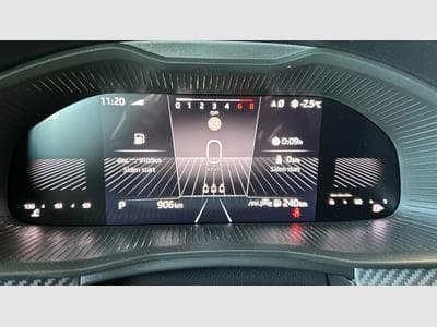 Skoda Scala TSI 116cv Monte Carlo DSG PANO/CAMERA/ACC (2025) - Photo 9