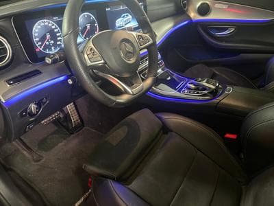 Mercedes E 220 Amg line (2018) - Photo 5