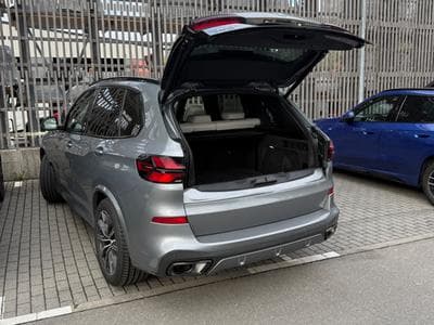 BMW X5 40d M pack (2025) - Photo 2