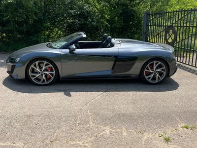 Audi R8 Spyder V10 Performance Quattro (2022) - Photo 10