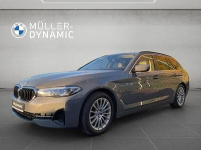 BMW 530 530e TOURING AHK PANO RÜCKFAHR SHZ DAB (2021) - Photo 1