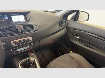 Renault Scenic III Dynamique (2012) - Photo 9