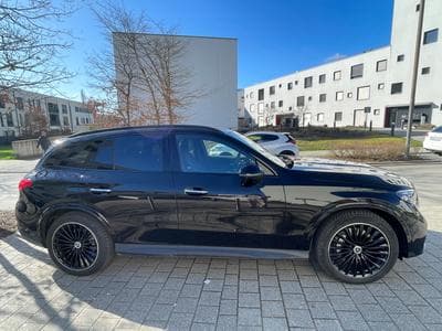 Mercedes 220 Mercedes GLC 220 d 4MATIC AMG Line (2025) - Photo 3