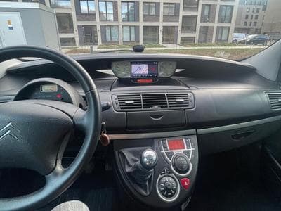 Citroën C8 Exclusive (2011) - Photo 9