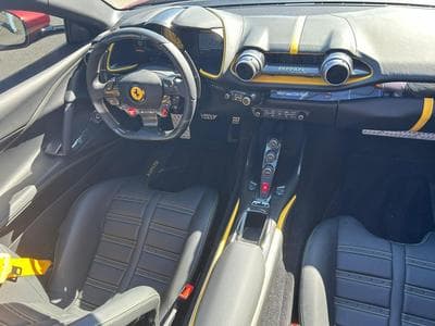 Ferrari 812 GTS GTS (2023) - Photo 11