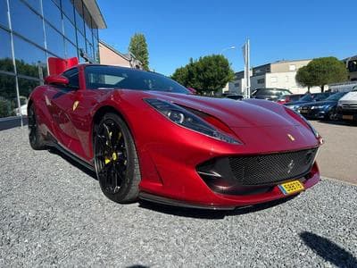 Ferrari 812 GTS GTS (2023) - Photo 5