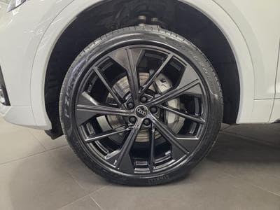 Audi Q5 Sportback S Line 55 TFSI e quattro 367 CV / 270 KW S tronic (2024) - Photo 10