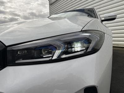 BMW 330 330eA 292ch M Sport (2024) - Photo 5