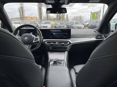 BMW 330 330eA 292ch M Sport (2024) - Foto 10
