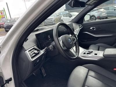 BMW 330 330eA 292ch M Sport (2024) - Foto 8