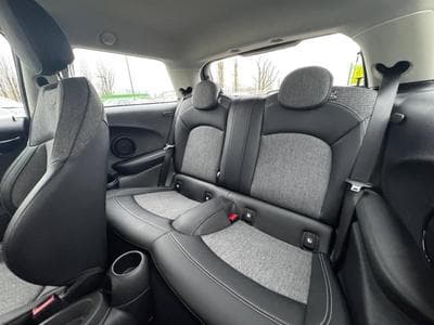 Mini Cooper Cooper SE 184ch Classic BVA 5CV (2022) - Photo 8