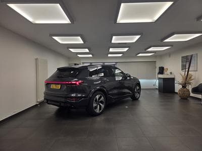 Audi Q6 e-tron SUV e-tron performance S line 305 CV / 225 kW (2026) - Photo 7