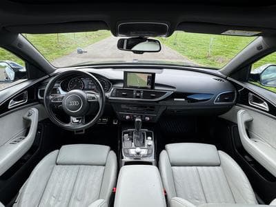 Audi A6 3.0 V6 S-Line (2016) - Photo 9