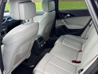 Audi A6 3.0 V6 S-Line (2016) - Photo 11