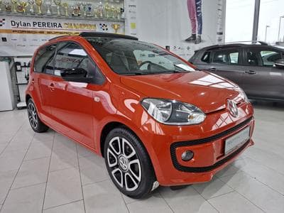 VW UP 1.0 TSI 75 HIGHLINE, NAVI, CUIR, PANORAMA, SIEGES CHAUFF., (2016) - Photo 4
