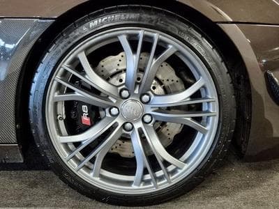 Audi R8 COUPE 4.2 FSI QUATTRO CARBON BANG OLUFSEN CUIR NAVI (2015) - Foto 11