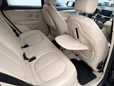 BMW 225 eDrive Xe (2017) - Photo 14