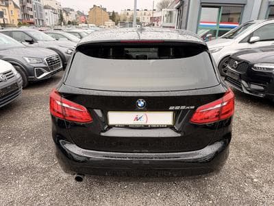 BMW 225 eDrive Xe (2017) - Photo 4