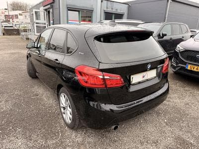 BMW 225 eDrive Xe (2017) - Photo 8