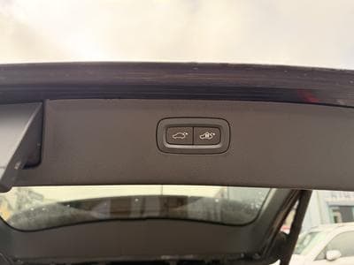 Volvo XC90 B5 AWD 235 R Design (2021) - Photo 11