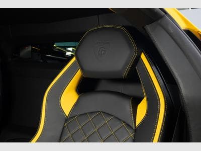 Lamborghini Aventador S LP 740-4 | 1st Hand | Carplay | VAT (2017) - Photo 13