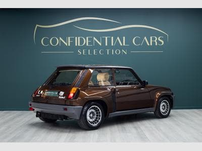 Renault R5 TURBO 2 *FULLY RESTORED* (1983) - Photo 5